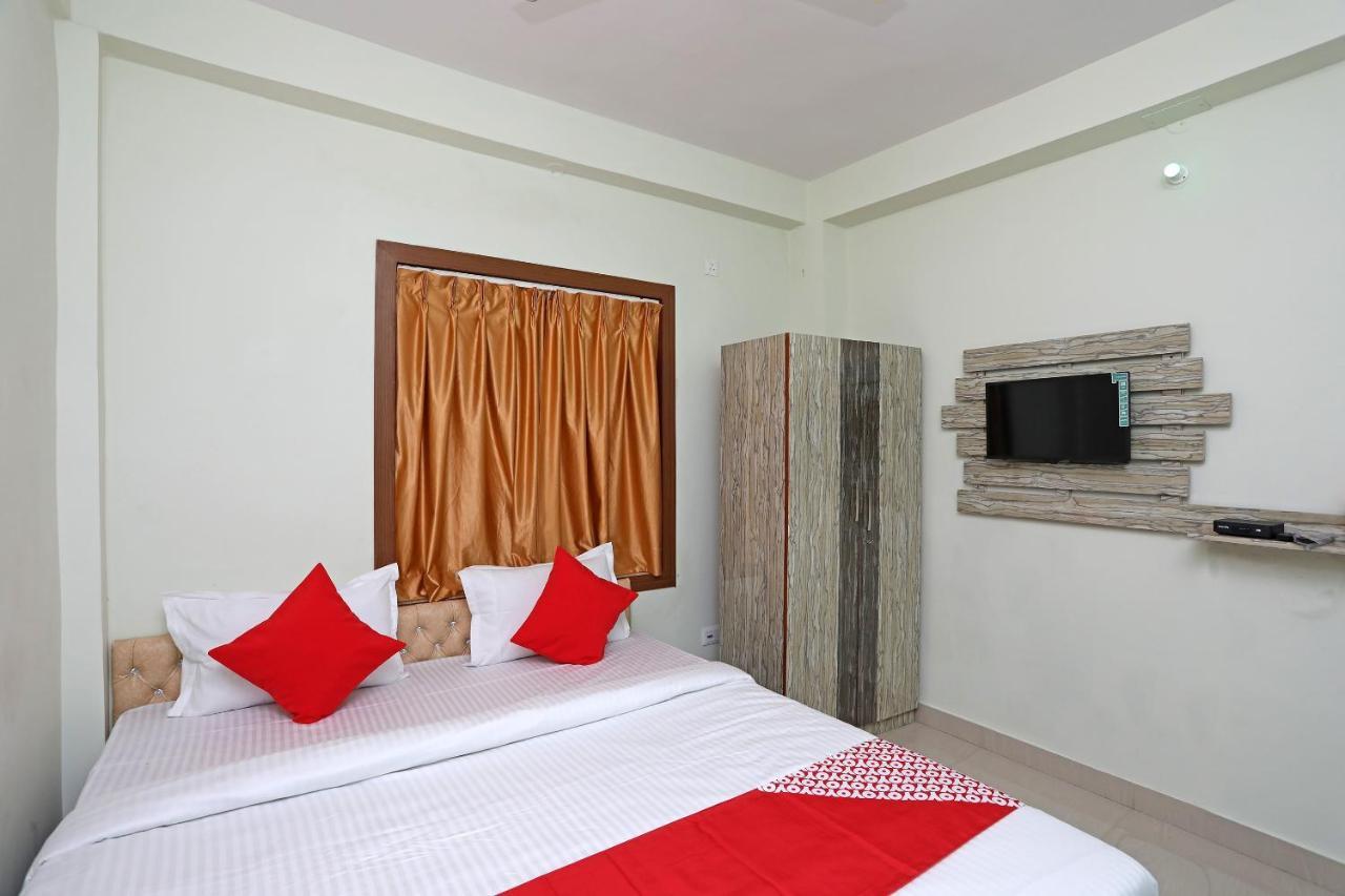 Oyo 17187 Urban Casa Hotel Kolkata Exterior photo